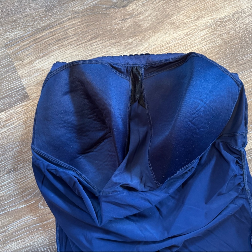 Like new Lands End modest tankini swim top. Sz 16 D cup - Picture 3 of 7